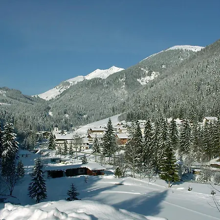 Alpenlodge 5 מלון דירות תיירזה