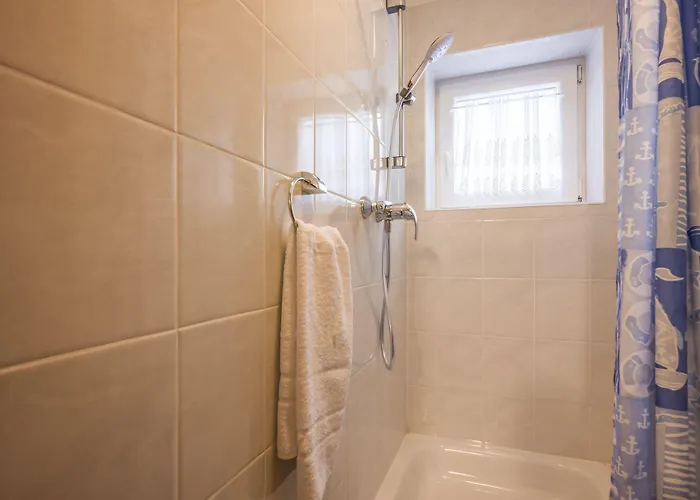 Alpenlodge 公寓式酒店 蒂尔塞