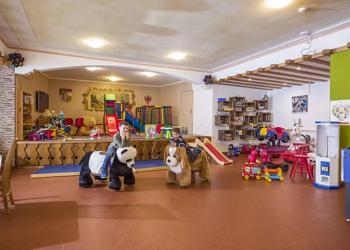 Alpenlodge 4* 蒂尔塞