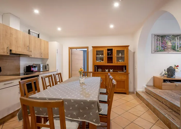 Alpenlodge Apartmanhotel 3*